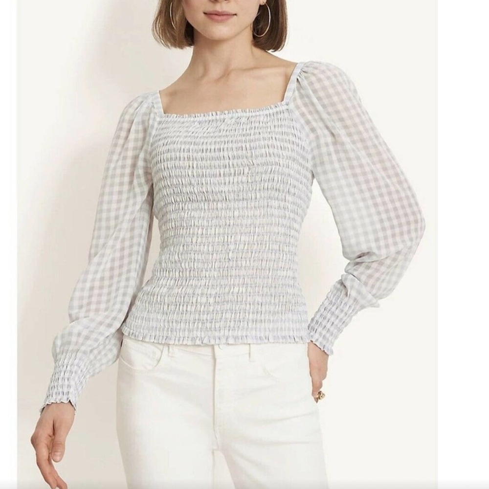 Ann Taylor | size medium | smocked long sleeve top